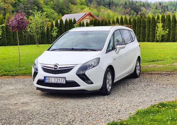 samochody osobowe Opel Zafira cena 34900 przebieg: 180200, rok produkcji 2015 z Goniądz